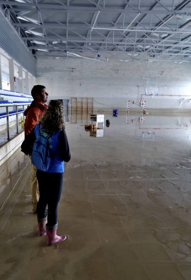 La lluvia y el desbordamiento del río Blanco deja importantes daños en infraestructuras de El Rubio